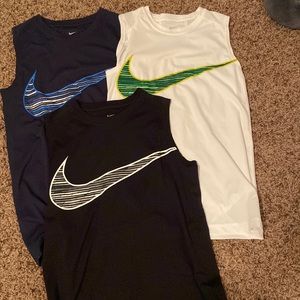 3 nike tanks